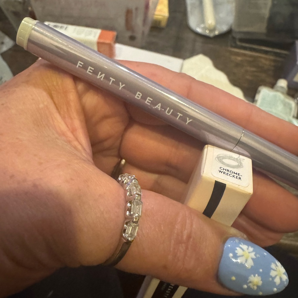 Fenty Beauty Flypencil in Chromewrecker